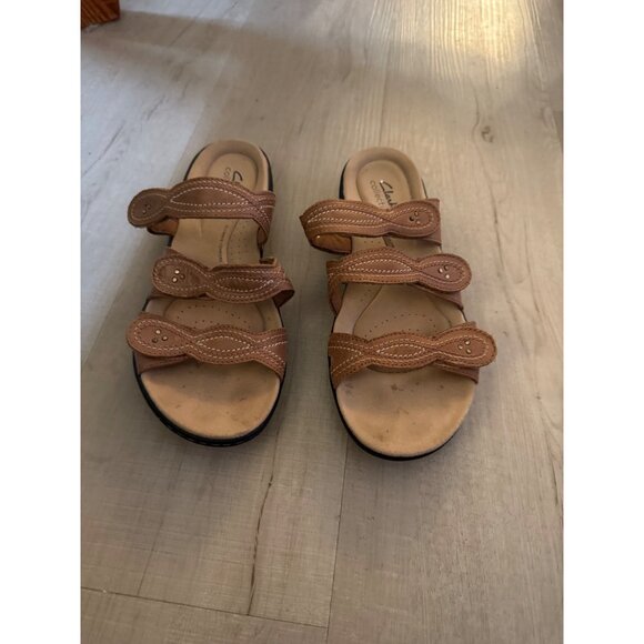 Clarks  Laurieann Ayla Tan Leather Adjustable Strap Sandals Size 8.5 - Picture 2 of 8